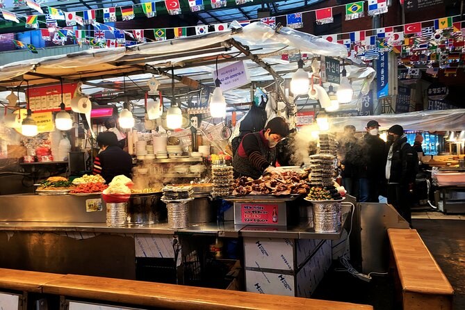 Gwangjang Market: Private Culinary Immersion with a Chef Guide