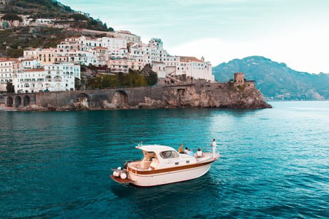 Private Sailing Charter: Amalfi Coast Coves & Limoncello Lunch