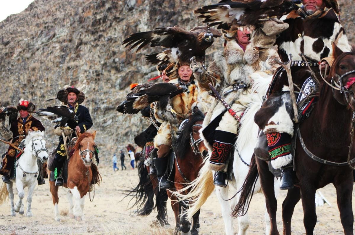 Mangyshlak Plateau Horseback Ride & Eagle Hunter Encounter