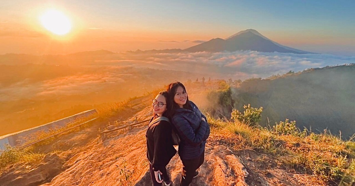 Sunrise Hike to the Summit: Volcanic Peak Private Trek