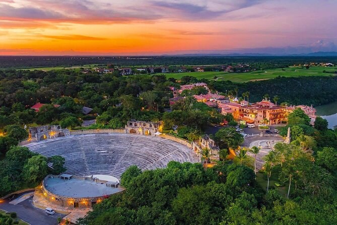 Altos de Chavón: Private Art-Village & Amphitheatre VIP Tour