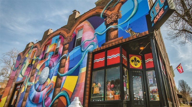 Cherokee Street Antiques & Architecture: Expert Walking Tour