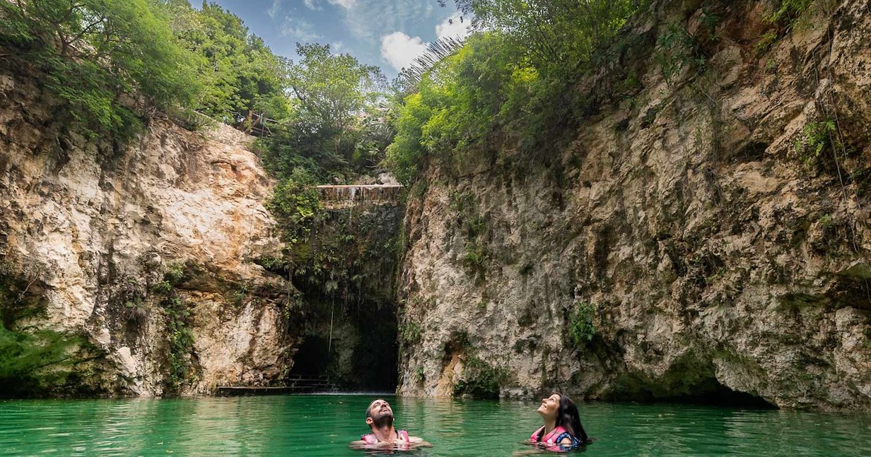 Private Cenote Swim & Blue Hole Adventure, Progreso