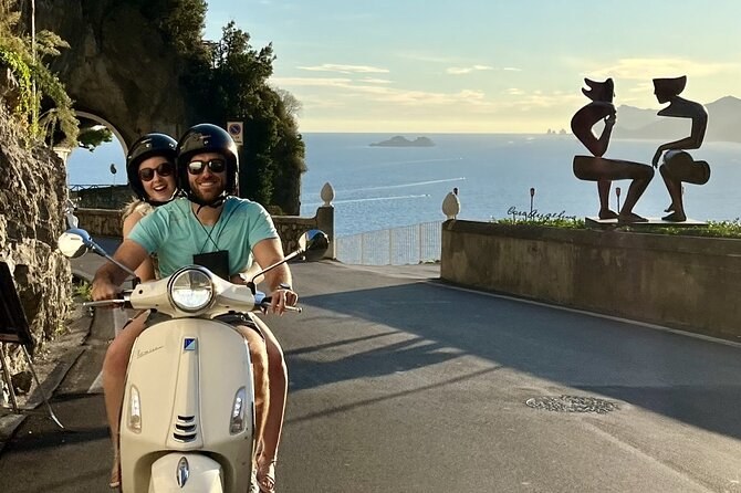 Private Vespa & Amalfi Cliffside Food Tour – Positano