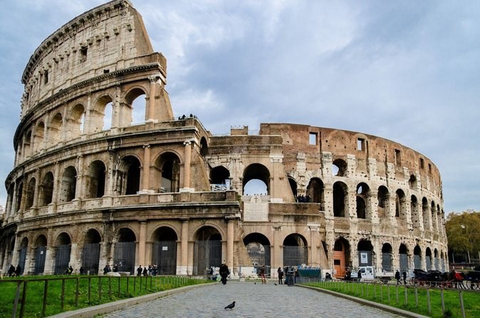 Private Colosseum Underground & Arena Floor VIP Access – Rome