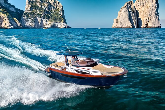 Private Speedboat to the Blue Grotto & Capri's Secret Coves