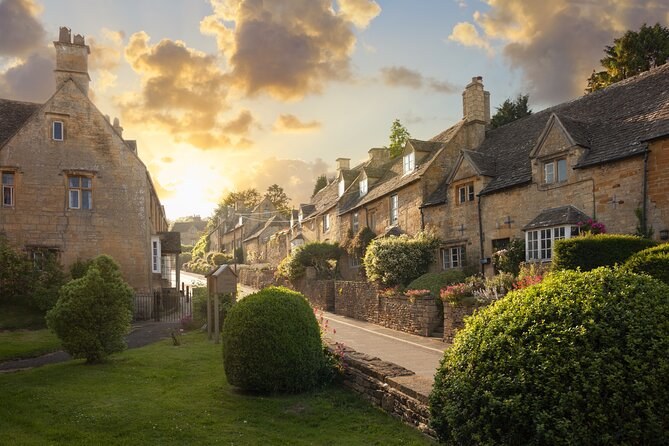 Cotswolds Villages: Bespoke Private Full-Day Discovery