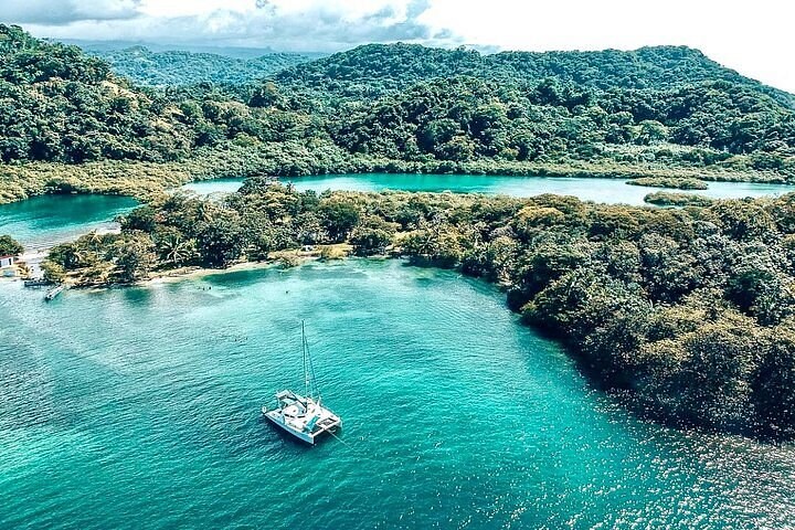 Caribbean Catamaran Sailing: Portobelo, Snorkelling & Gourmet Lunch