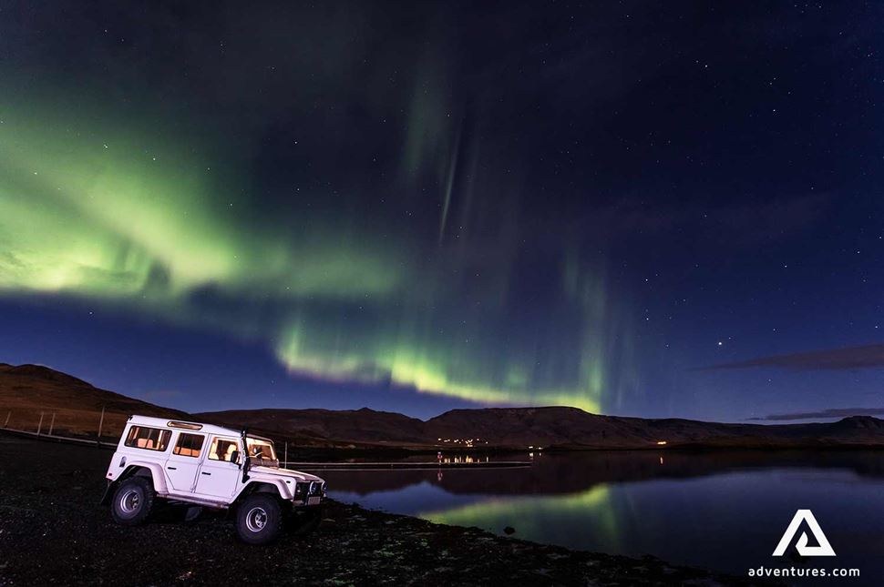 Northern Lights Storm Chasing: Private Jeep Astrophotography Night
