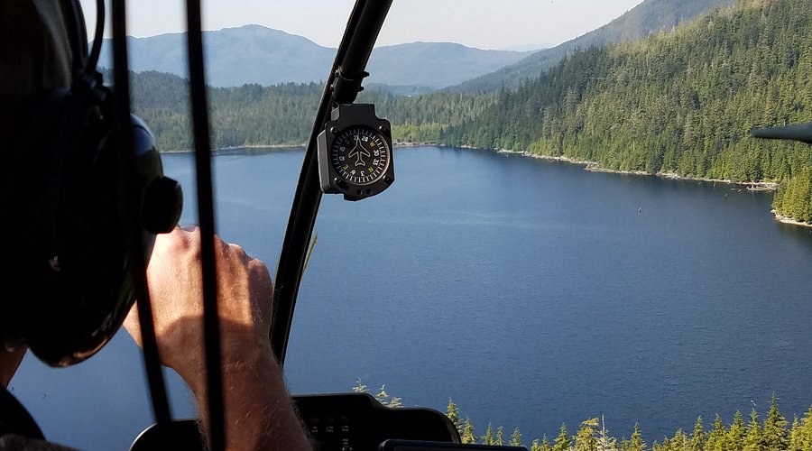 Private Helicopter Flightseeing Over Iqbmtwqz's Wilderness
