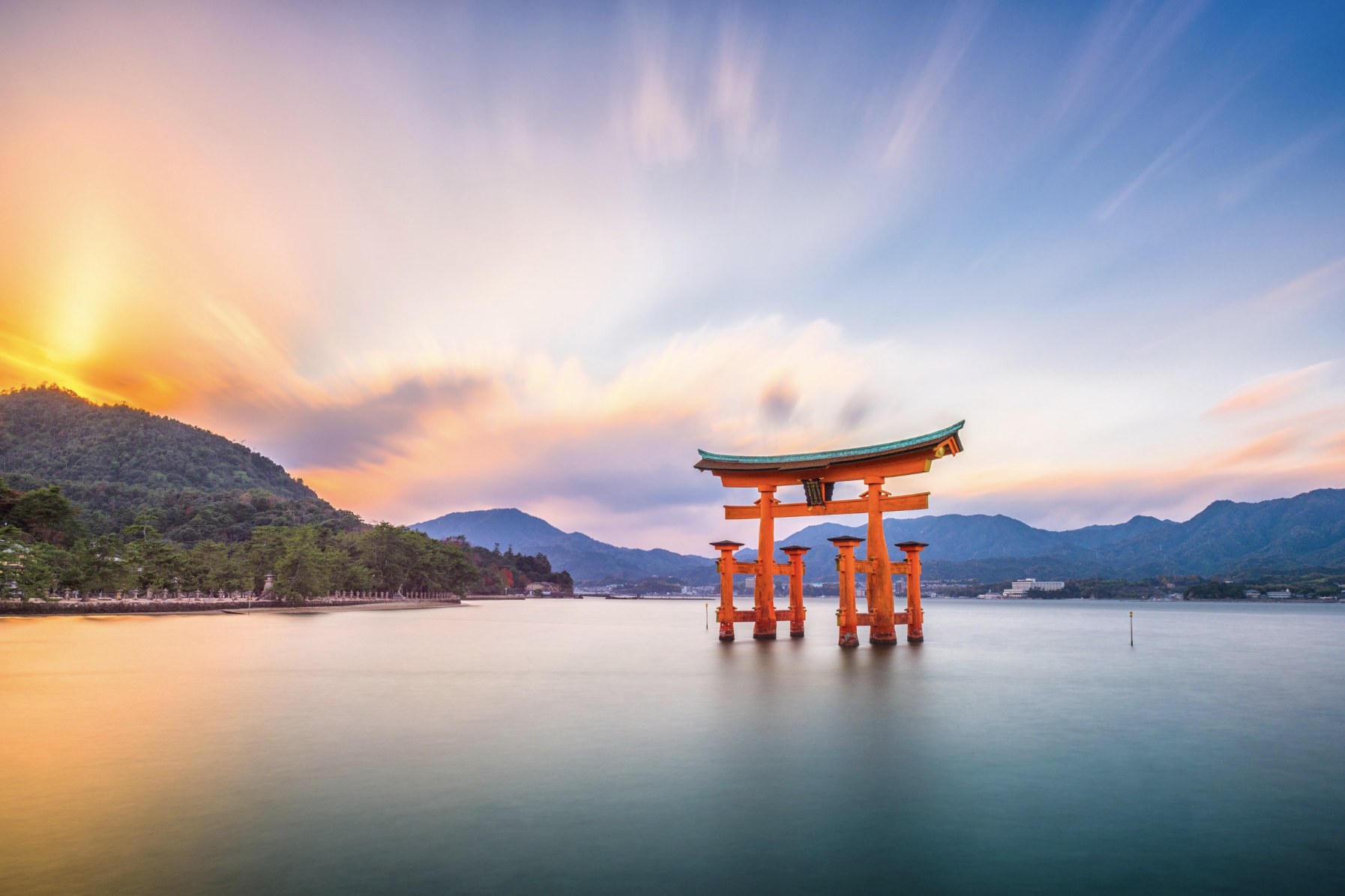 Hiroshima & Miyajima Island: Peace Memorial + Floating Torii