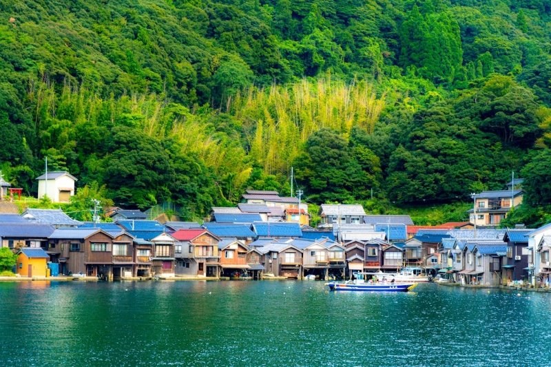 Kayaking Ine Funaya: Japan's Secret Fishing Village by Water