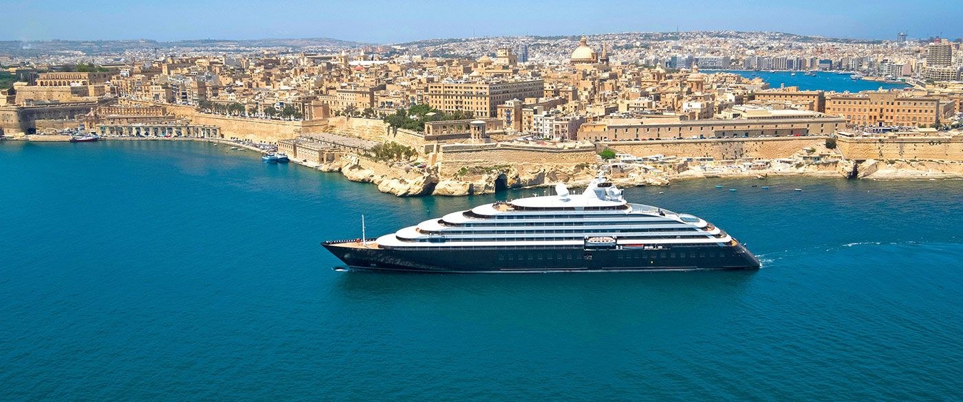 Exclusive Private Yacht Charter: Hidden Coves & Snorkel Safari