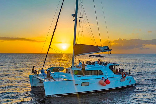 Private Sunset Sailing Charter with Gourmet Canapés