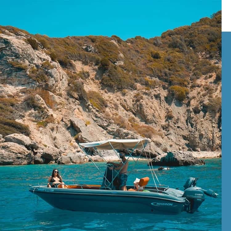 Private Speedboat Charter: Hidden Coves & Coastal Wonders
