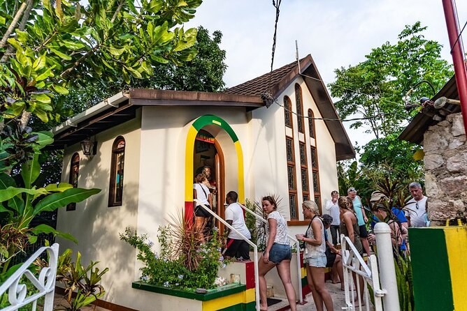 Bob Marley's Nine Mile: Birthplace & Mausoleum Pilgrimage