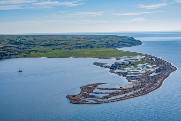 Inuvialuit Cultural Immersion: Traditional Crafts & Oral History