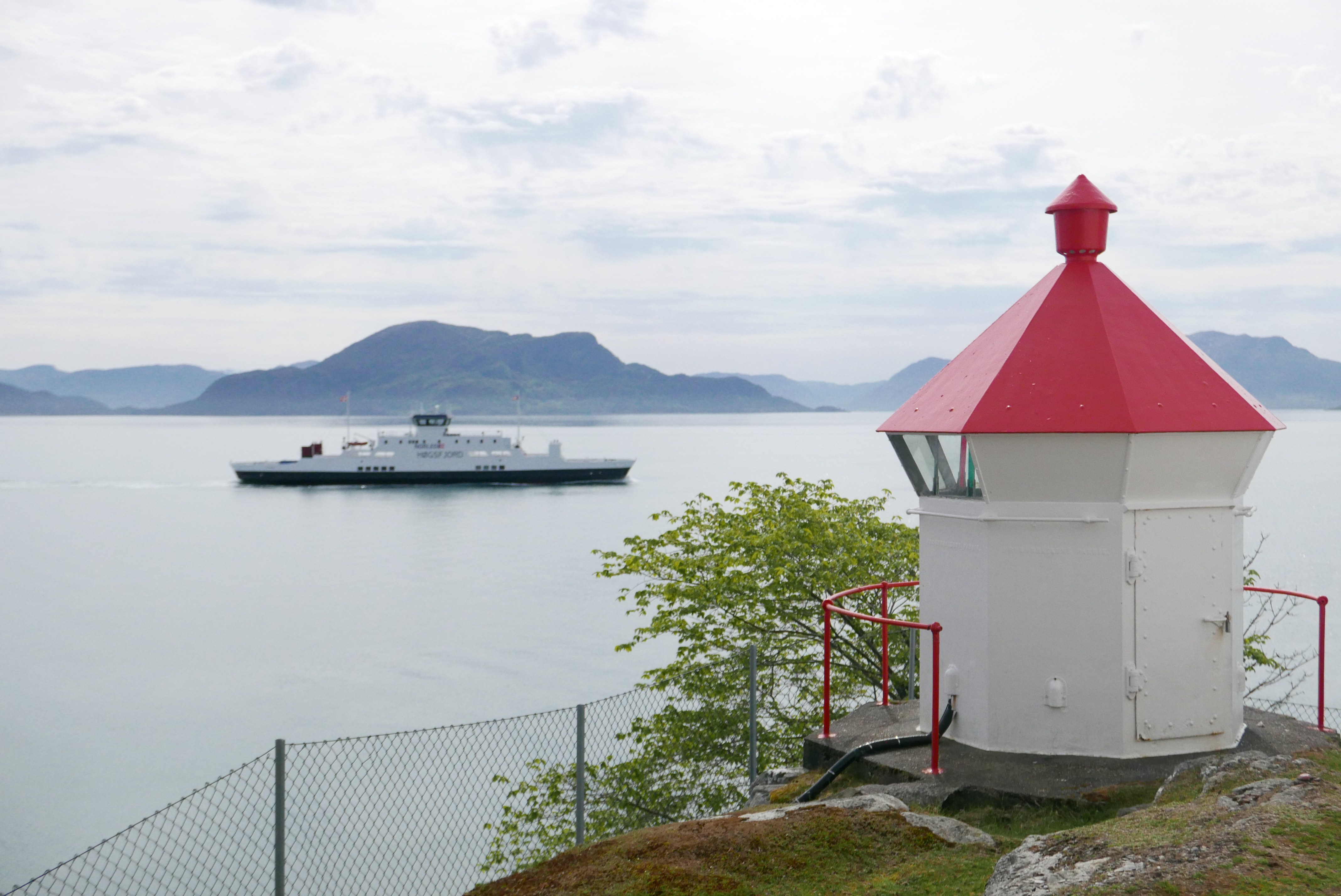 Leirvik Lighthouse (Fyrstasjon) & Coastal Headlands Walk