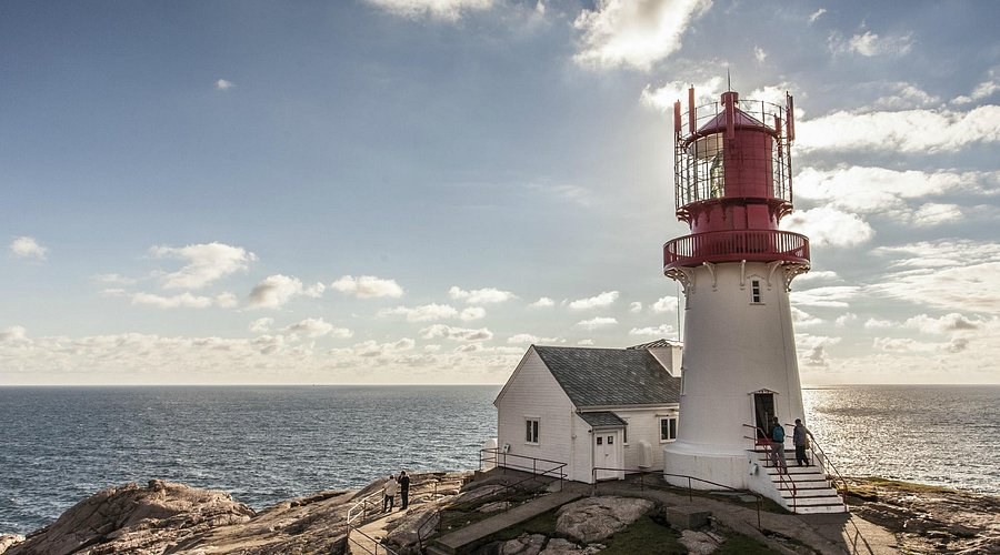 Lindesnes Lighthouse: Norway's Southernmost Point
