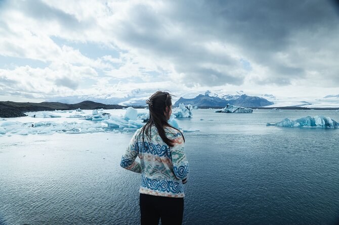 Jökulsárlón Glacier Lagoon & Diamond Beach Private Tour