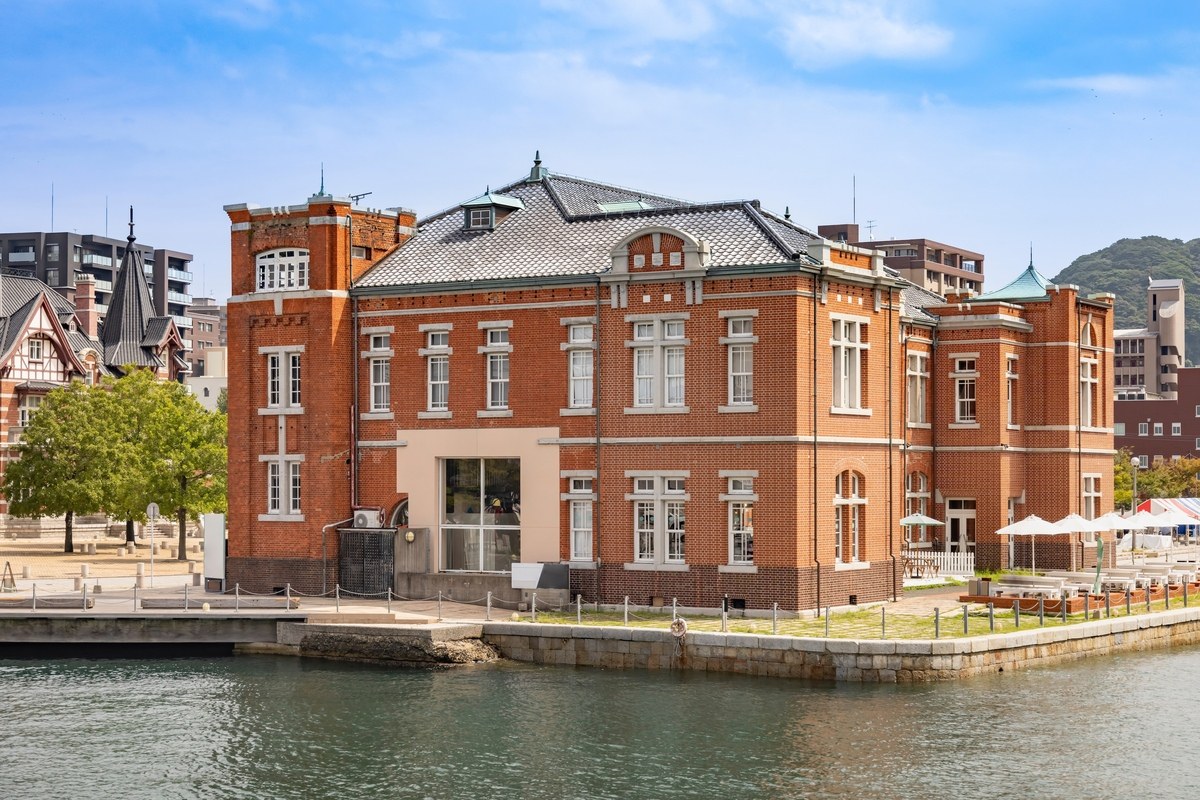 Mojiko Retro District: Meiji Architecture & Baked Curry Masterclass Walk