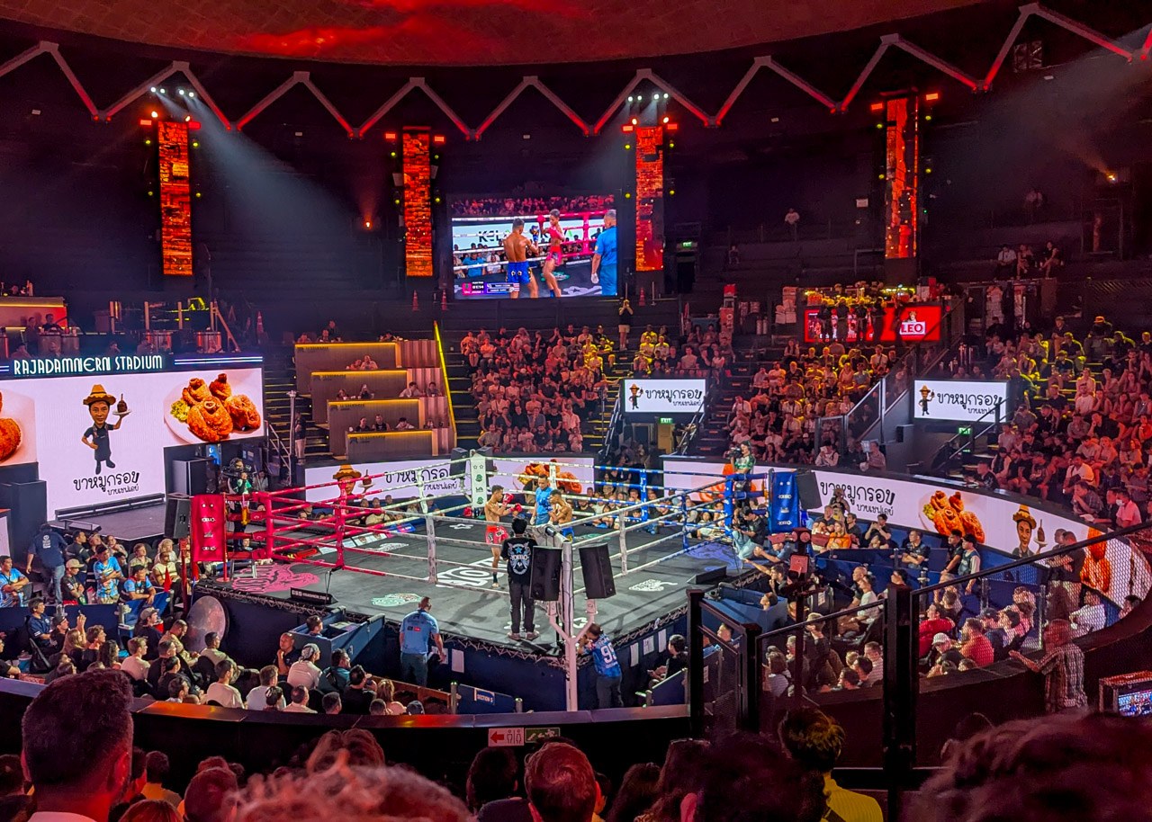 Rajadamnern Stadium: Ringside Muay Thai Evening