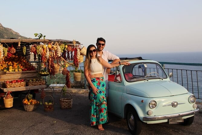 Private Coastal Landmark & Viewpoint Tour by Vintage Car