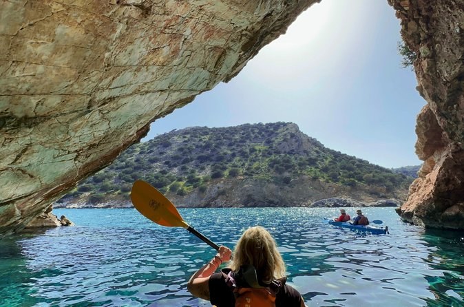 Sea Cliffs of Xnzje: Private Sailing & Snorkel