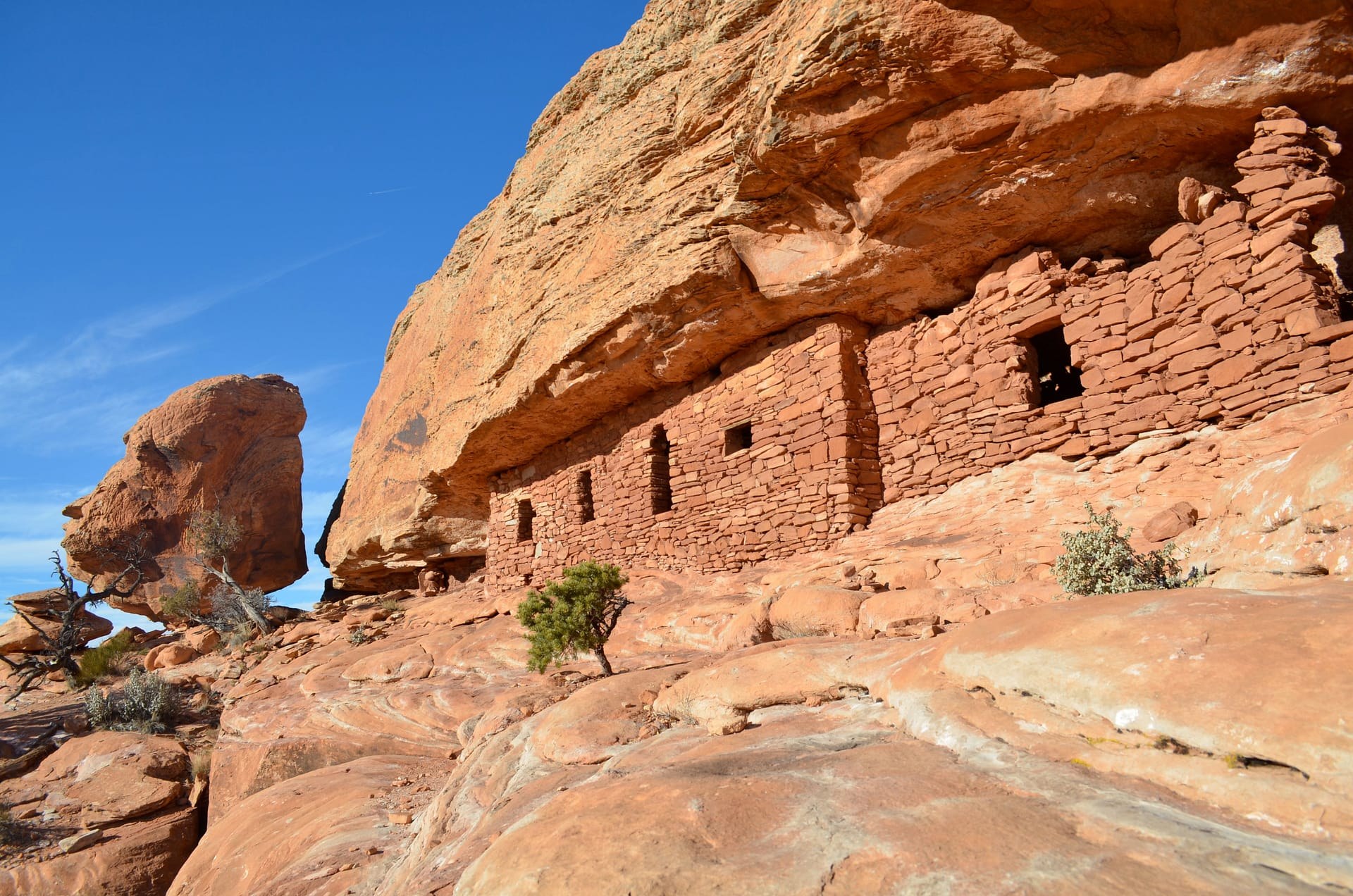 Private Guided Access to the Ancient Citadel at Dawn