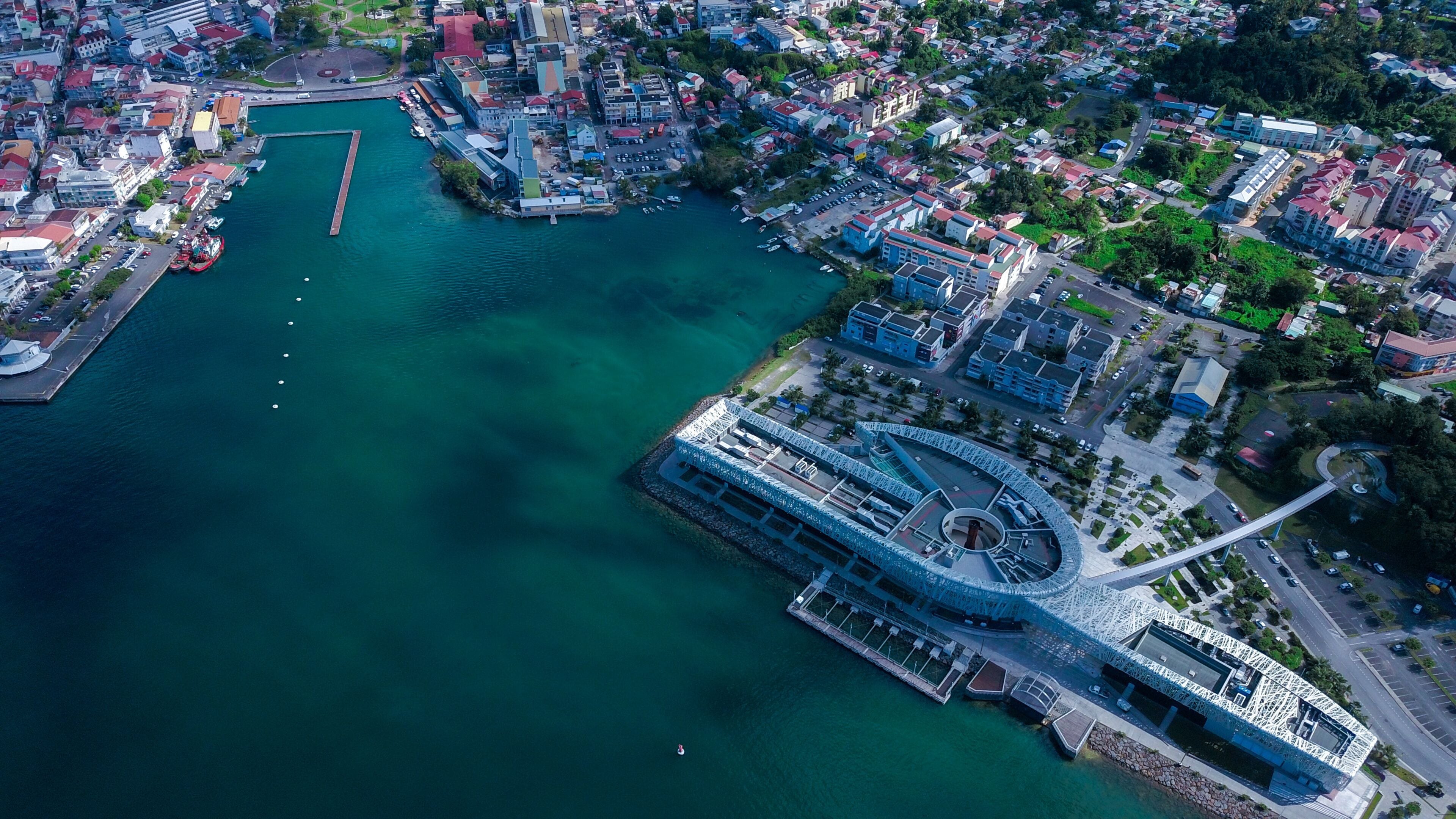 Memorial ACTe & Old Town: Private Guided Cultural Immersion