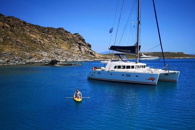 Santorini: Private Sunset Sail Around the Caldera