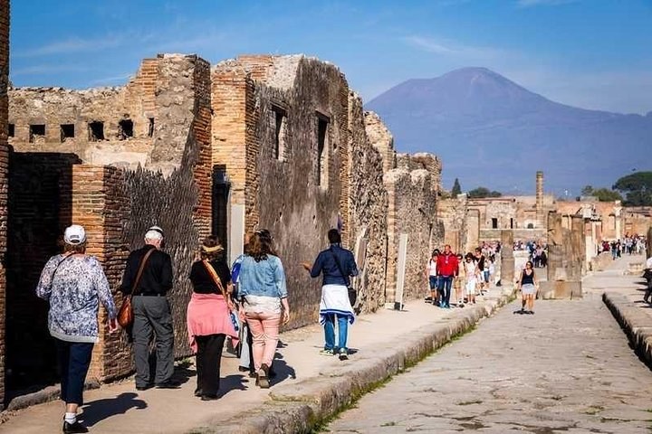 Expert-Led Private Tour of the Ancient Ruins