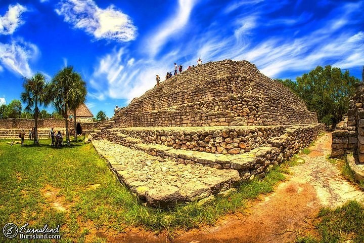 Xcambó Mayan Ruins & Pink Lake: Off-the-Beaten-Path Half-Day