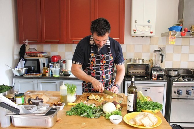 Private Cooking Class in a Local Chef's Home Kitchen